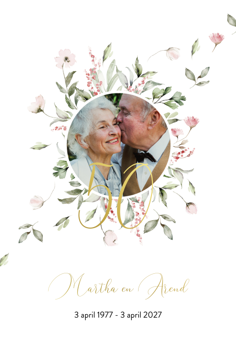 50 jaar getrouwd kaart met bloemen en goudfolie