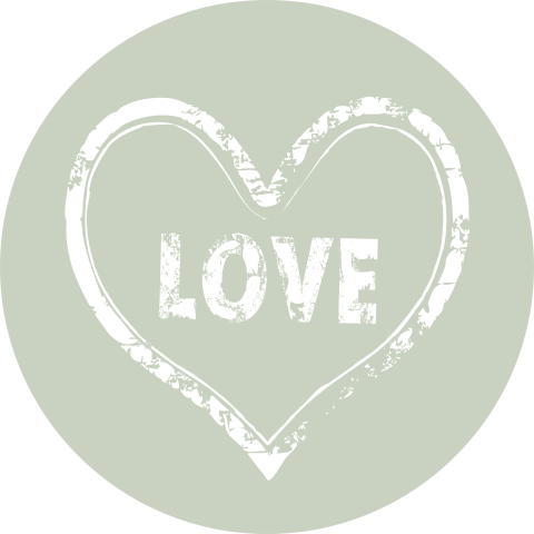 Groene sticker met love stempel