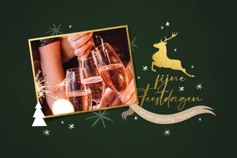 Groene kerstkaart met eigen foto en rendier