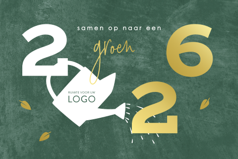 Groene kerstkaart met gieter en goudfolie blaadjes