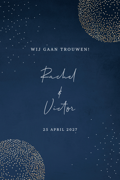 Donkerblauwe trouwkaart met gouden cirkel van sterren
