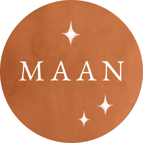 Roestrode sluitsticker met naam en sterretjes