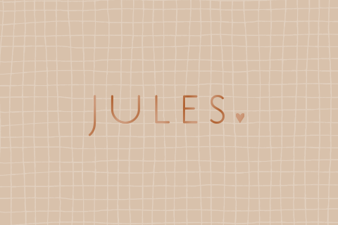 Beige geboortekaartje met ruitjes en hoogglans naam