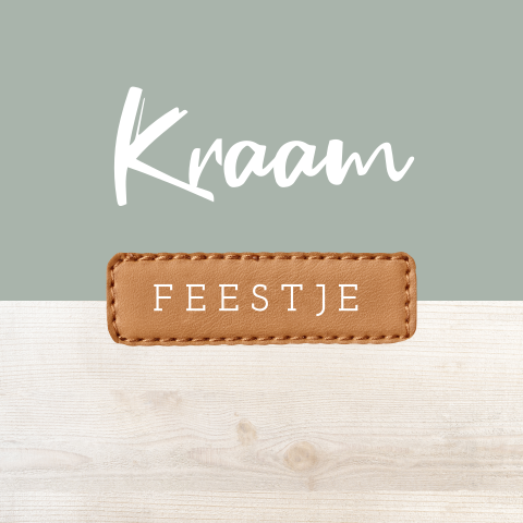 Kraamkaartje met grijsgroen vlak en hout