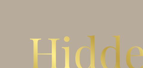 Beige geboortekaartje met naam in opvallend grote letters en goudfolie