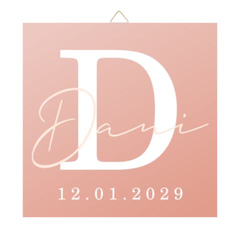 Geboortetegeltje in zalm tint en voorletter met naam