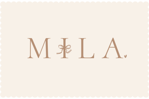 Modern geboortekaartje bubbeltjesvorm letters strikje beige hoogglans