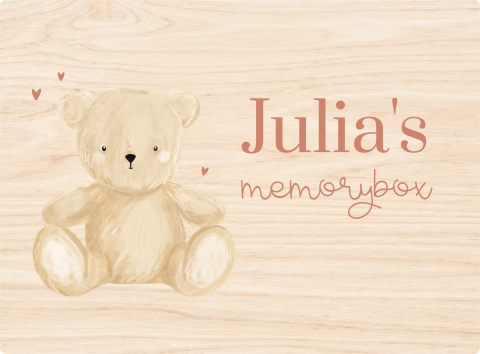 Lieve memorybox met zittend beertje, hartjes en naam