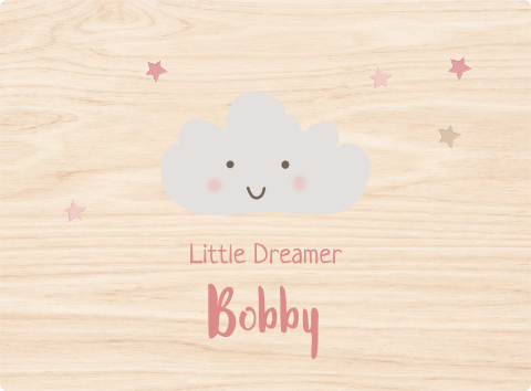 Dromerige houten memorybox met gezichtwolkje, sterretjes en naam