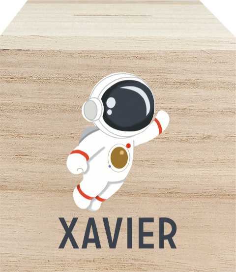 Avontuurlijke houten spaarpot met astronaut en naam