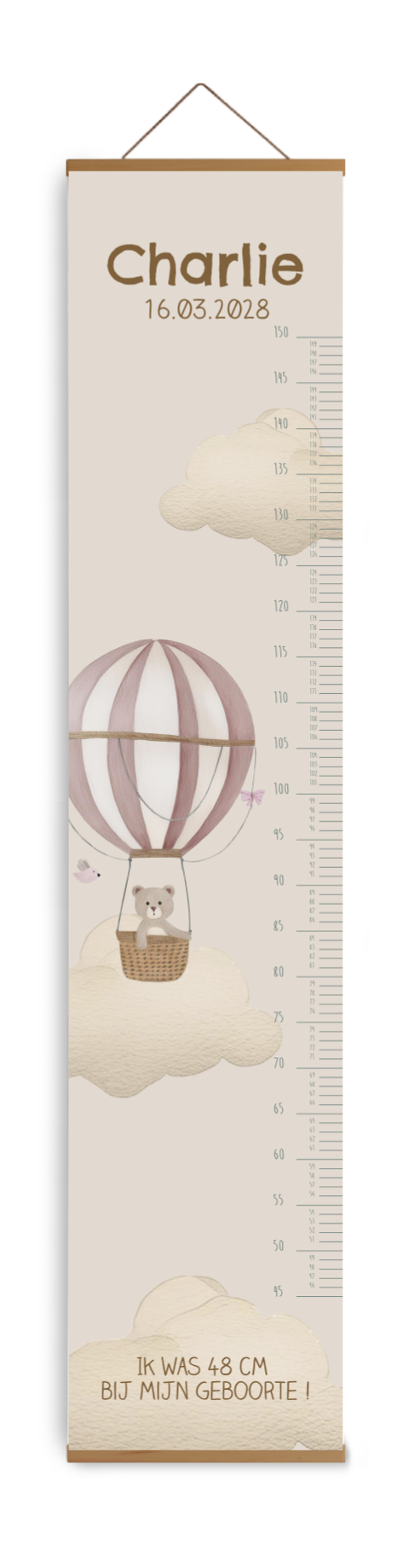 Lieve groeimeter met beertje in luchtballon