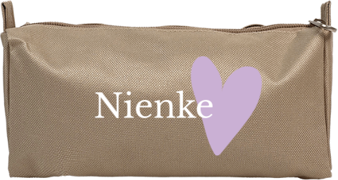 Lieve etui met naam en hartje
