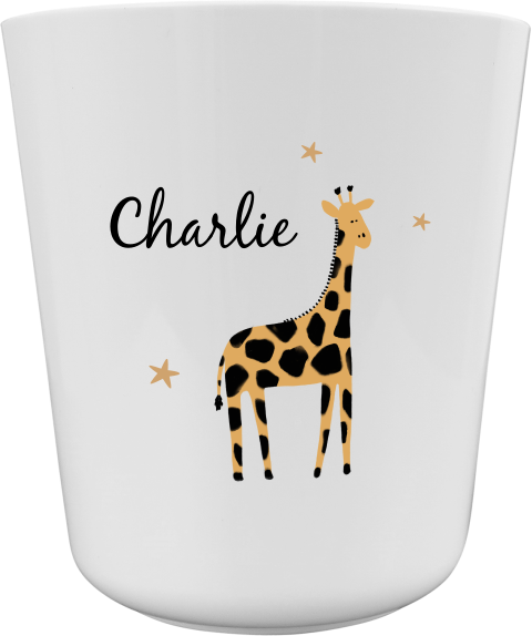 Avontuurlijke kinderbeker met naam en illustratie van giraffe