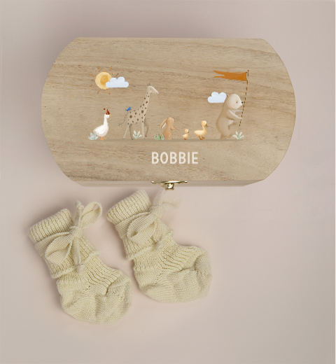 Kraamdoosje met dierenparade, naam en sokjes