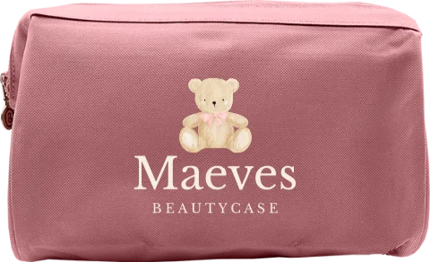 Lieve toilettas met naam en zittend beertje