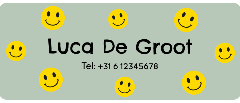 Naamsticker medium met gele smileys en naam - 20 per vel