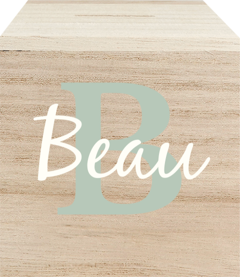 Houten spaarpot met initiaal en naam