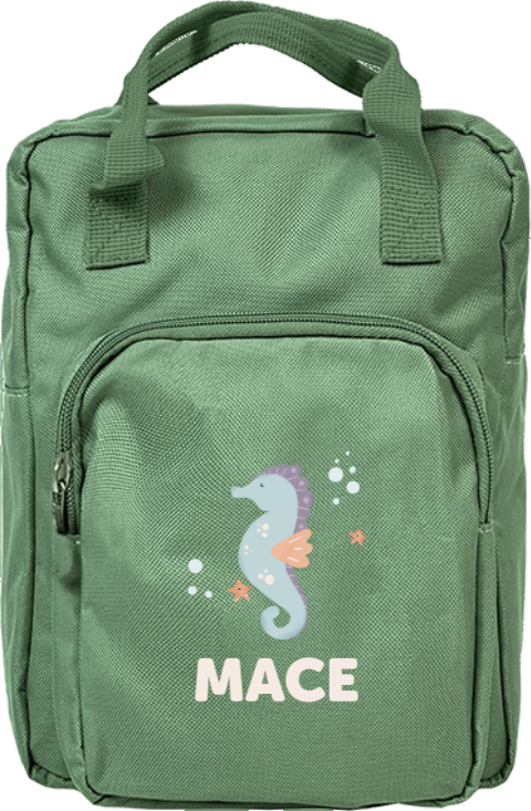 Rugtas Classic met naam en vrolijk zeepaardje