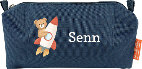 Etui met beertje op raket met naam