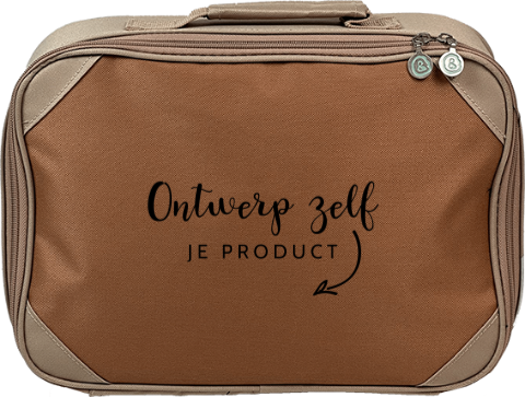 Koffer met naam en eigen ontwerp