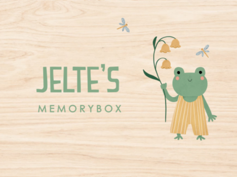 Mooie memorybox met naam, kikker en bloemen