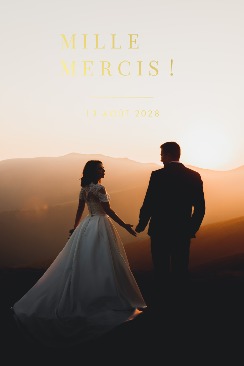 Carte de remerciement avec photo et lettres dorées