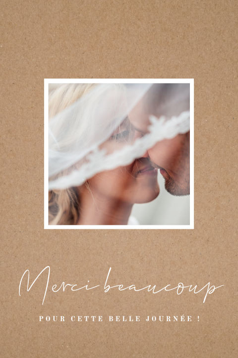 Carte de remerciement avec aspect kraft, photo et écriture blanche