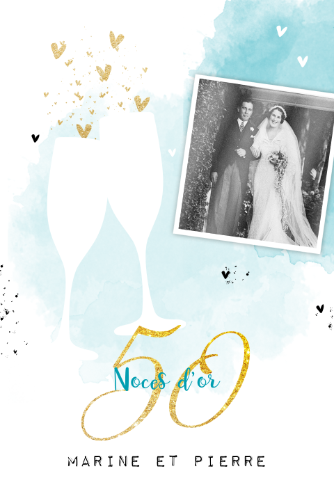 Invitation aux noces d'or avec aquarelle bleue et cœurs dorés