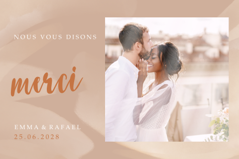 Carte de remerciement avec fond aquarelle rose