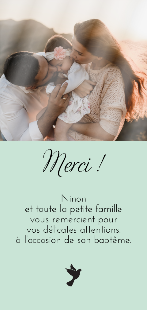 Carte de remerciement pour le baptême en vert pastel avec colombe