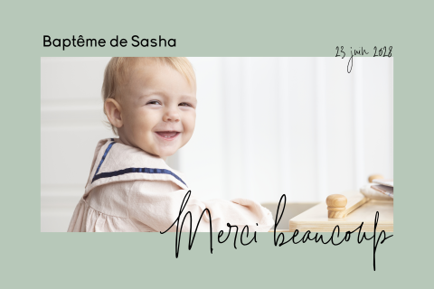 Carte de remerciement pour le baptême avec photos  et cadre vert