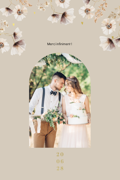 Carte de remerciement élégante en beige avec de jolies fleurs