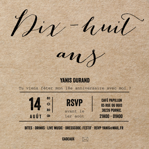 Carte d'invitation pour les 18 ans sur fond d'aspect kraft