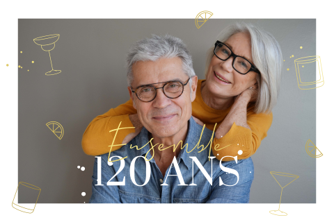 Jolie invitation avec une photo et des illustrations dorées