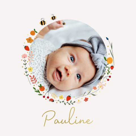 Faire-part de naissance avec des fleurs, fruits et insectes