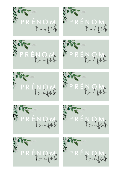 Marque-place avec feuilles d'eucalyptus sur fond vert