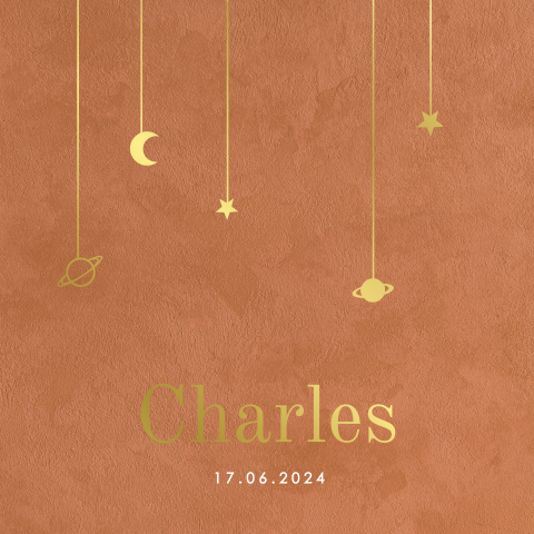 Faire-part de naissance avec galaxie en or sur fond velours orange