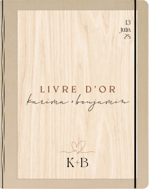 Livre d'or en bois tendance avec date du mariage, initiales et cœur