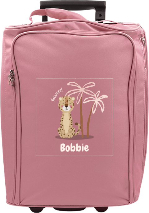 Kindertrolley met naam en luipaard onder palmbomen