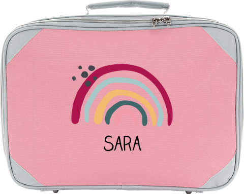 Koffertje met naam en regenboog met stippen
