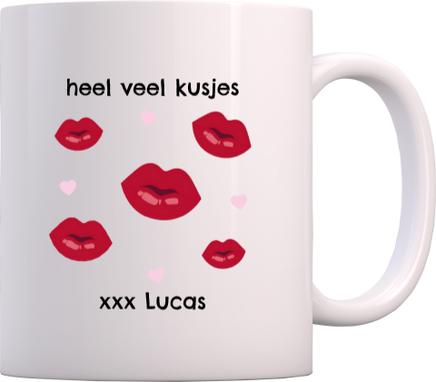 Mok wit met naam en kusjes