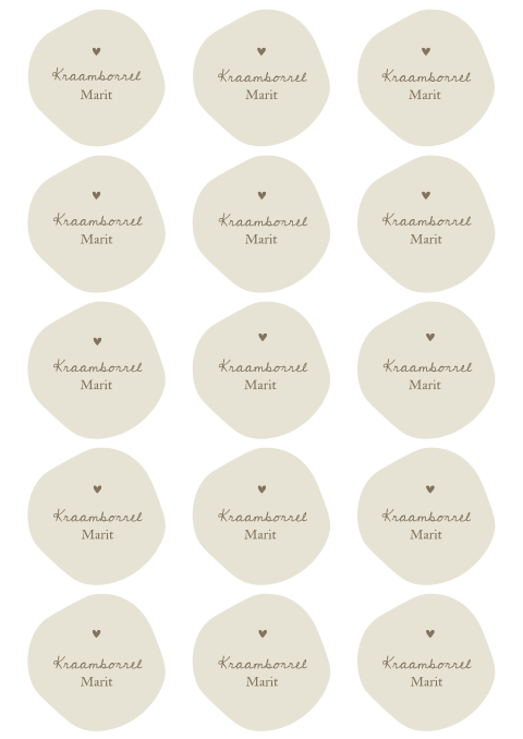 Beige kraamborrelkaartjes in organische vorm – 15 labels (Ø 55 mm) op A4