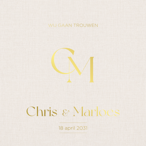 Trouwkaart met linnenlook en chique monogram in goudfolie