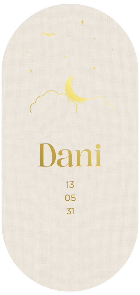 Beige geboortekaartje met goudfolie wolkjes maantje sterretjes