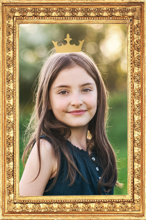 Einladungskarte Kindergeburtstag: Gemälde mit Foto in Creme