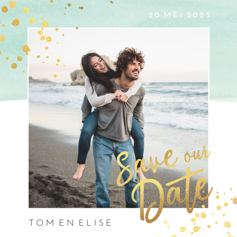 Save the Date kaart mint watercolor met foto en goudfolie look