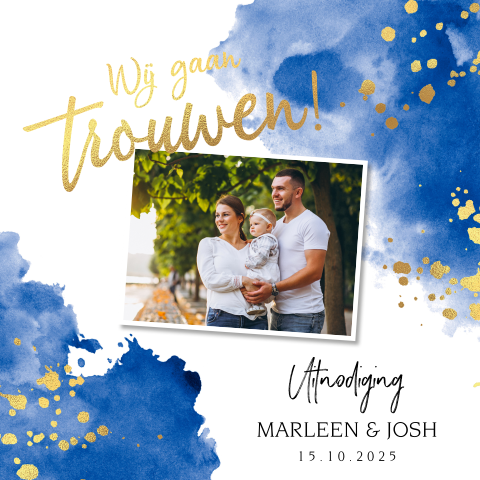 Trouwkaart watercolor blauw met goudfolie look en eigen foto