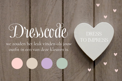 Dresscode kaartje huwelijk kleurenpalet paars houtprint hartjes