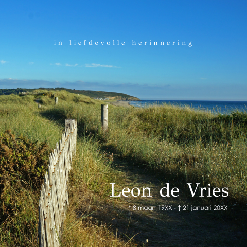 Rouwkaart uitzicht duinen zee strand blauwe lucht