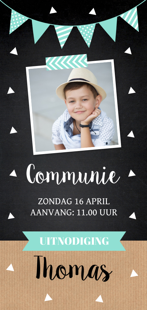 Communie uitnodiging jongen met foto slinger driehoekjes groen zwart